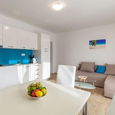 Apartmani Sanja Suta Podstrana Buitenkant foto