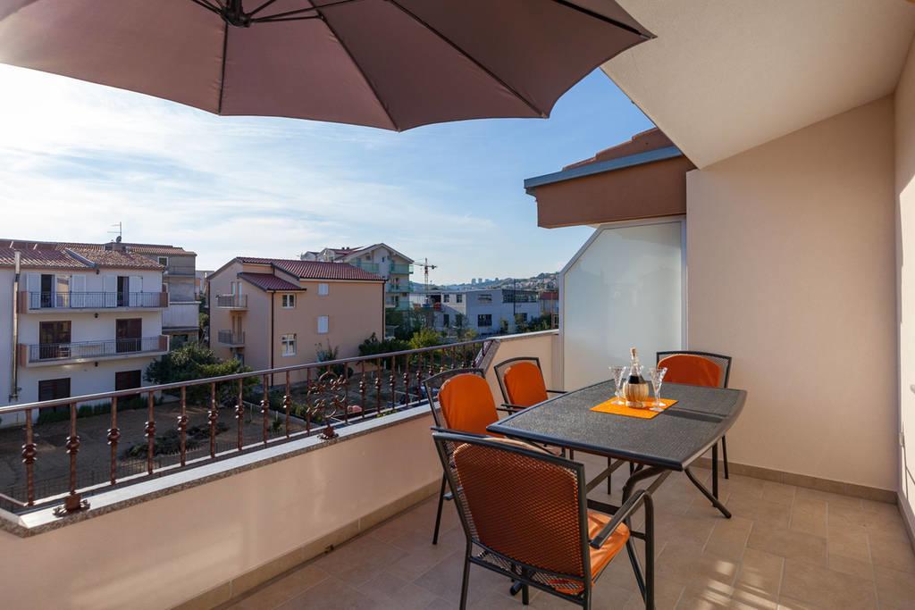 Apartmani Sanja Suta Podstrana Buitenkant foto