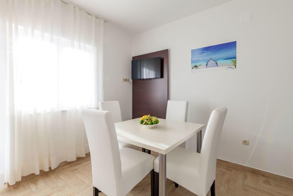 Apartmani Sanja Suta Podstrana Buitenkant foto