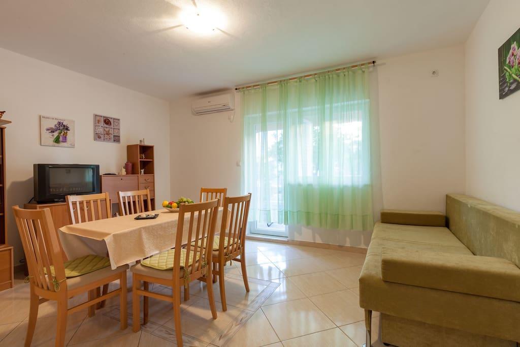 Apartmani Sanja Suta Podstrana Buitenkant foto