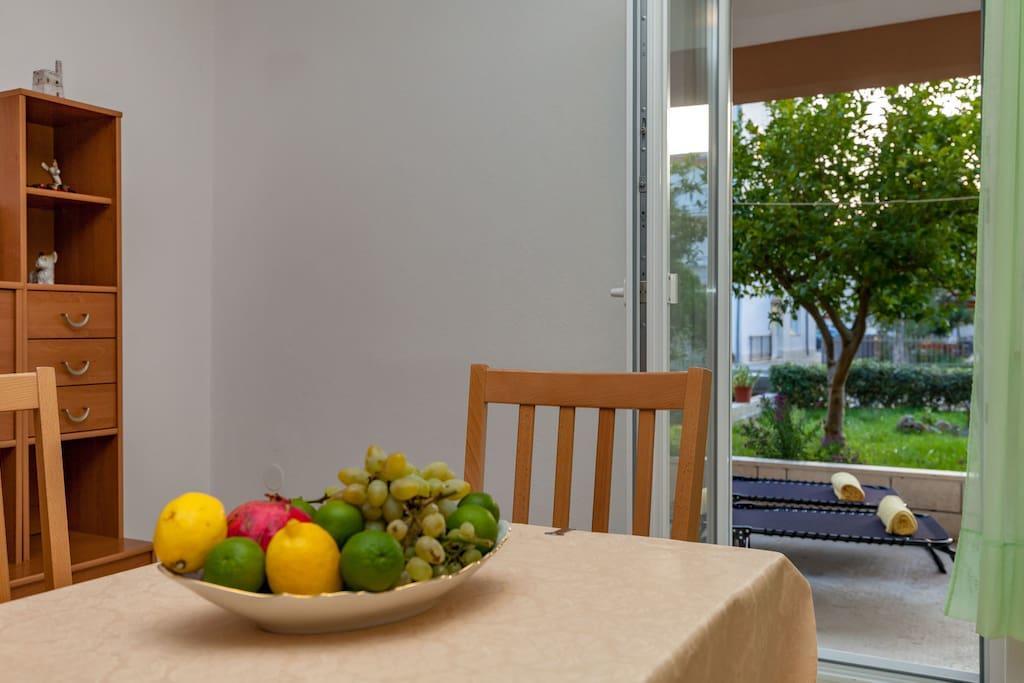 Apartmani Sanja Suta Podstrana Buitenkant foto